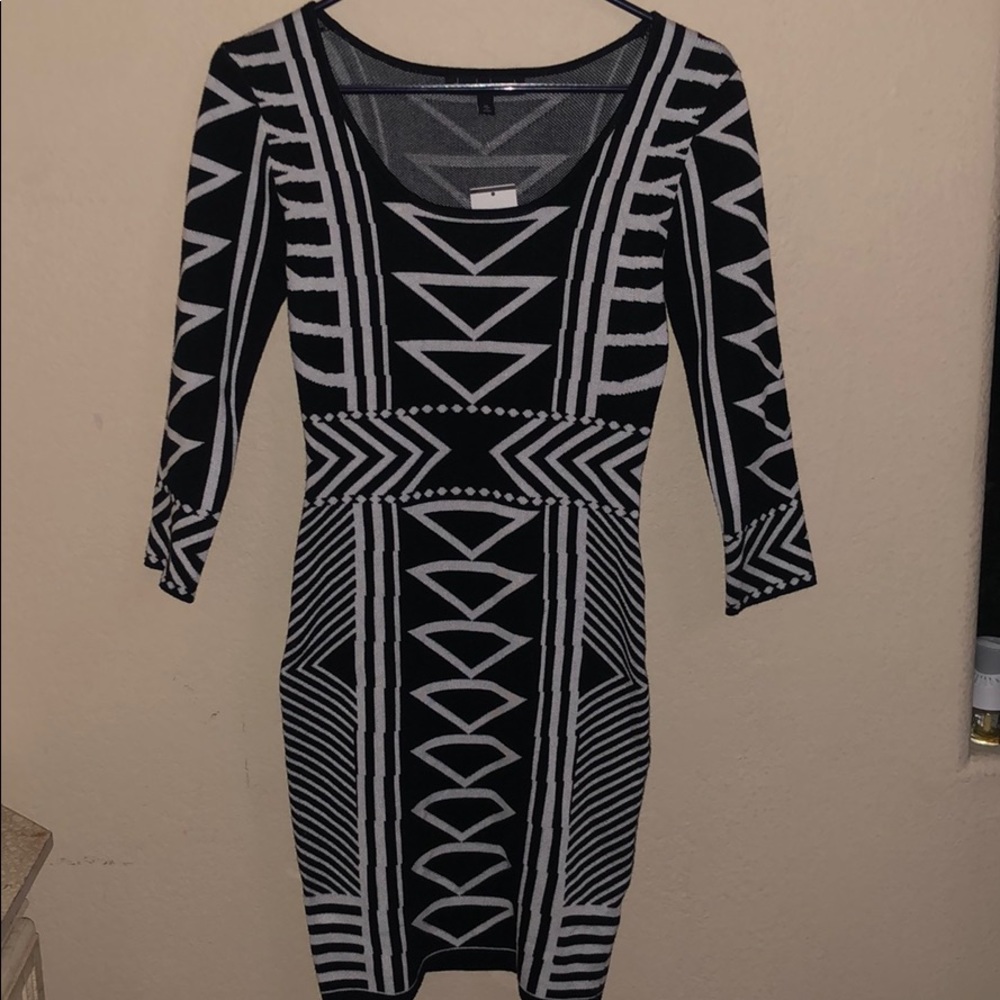 black and white patterned dress